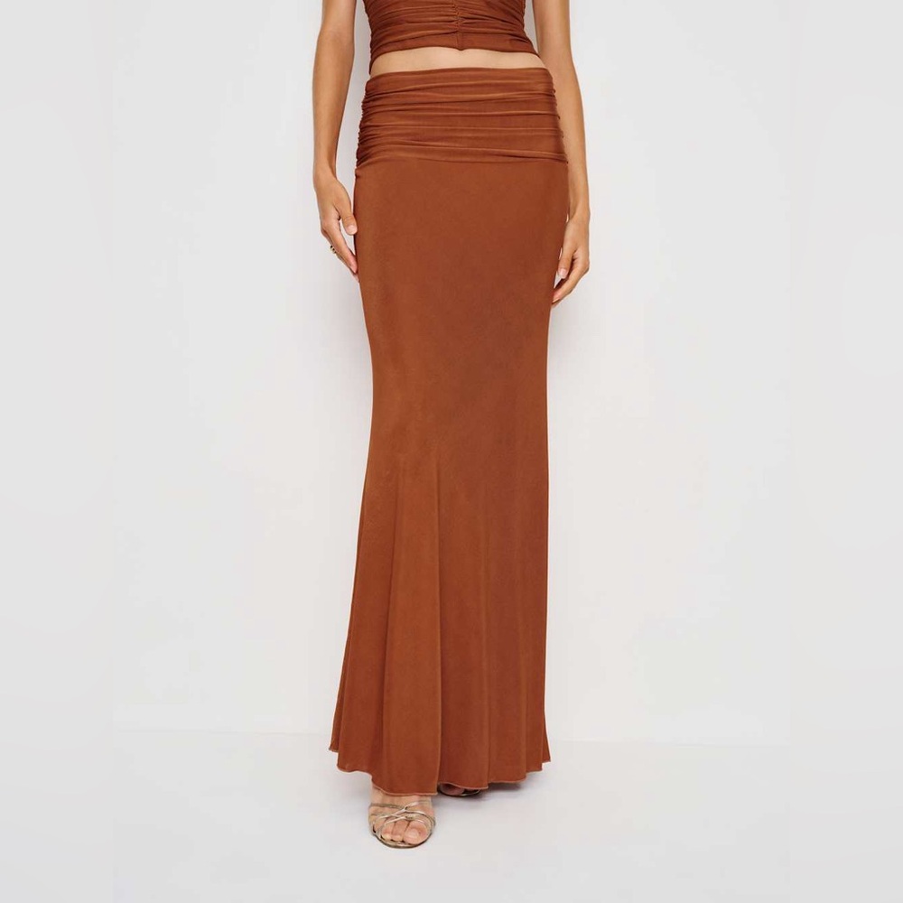 Reformation Two Piece Set - Picture 3 of 4